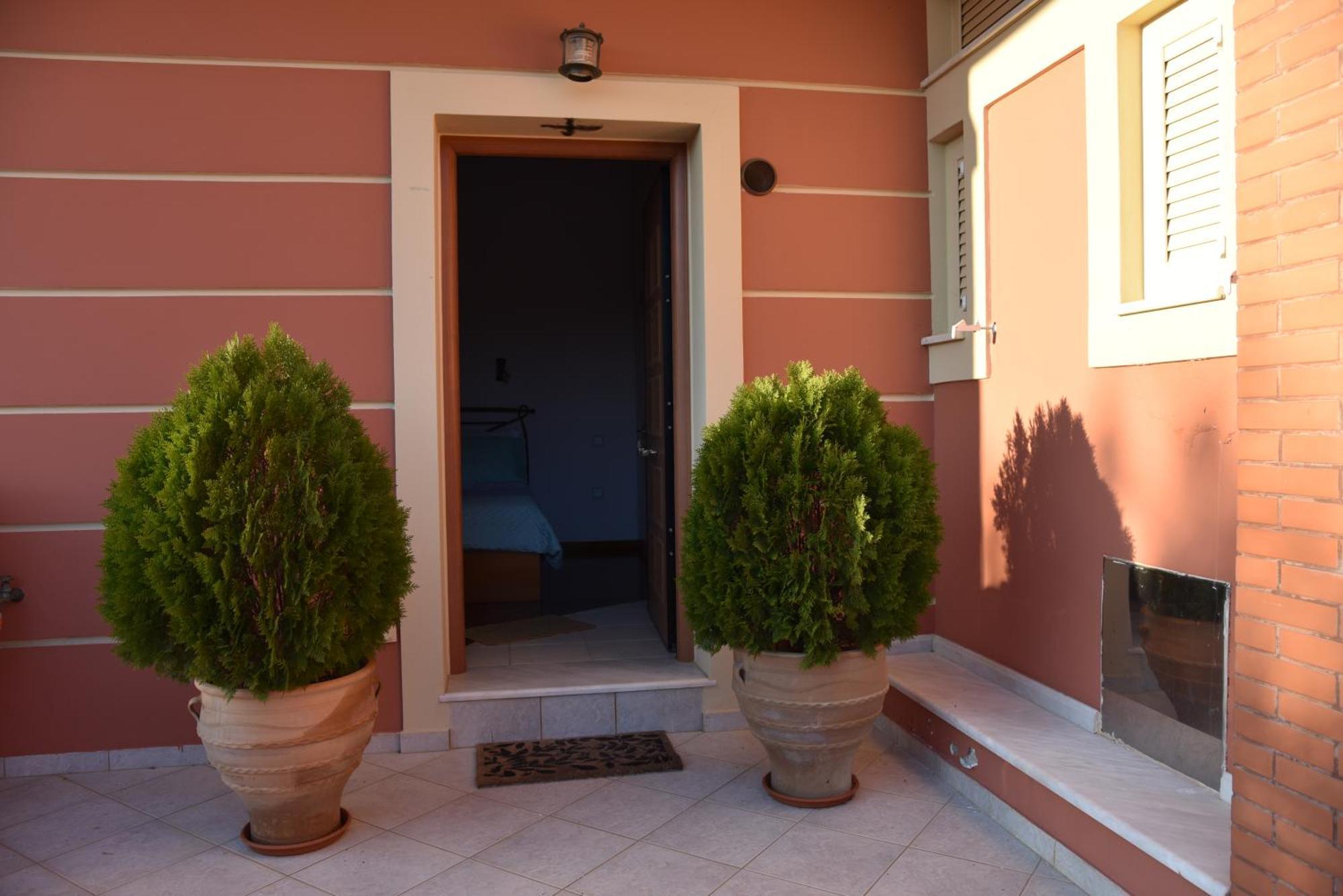 Epavlis Nadine Corfu Vila Gouviá Exterior foto